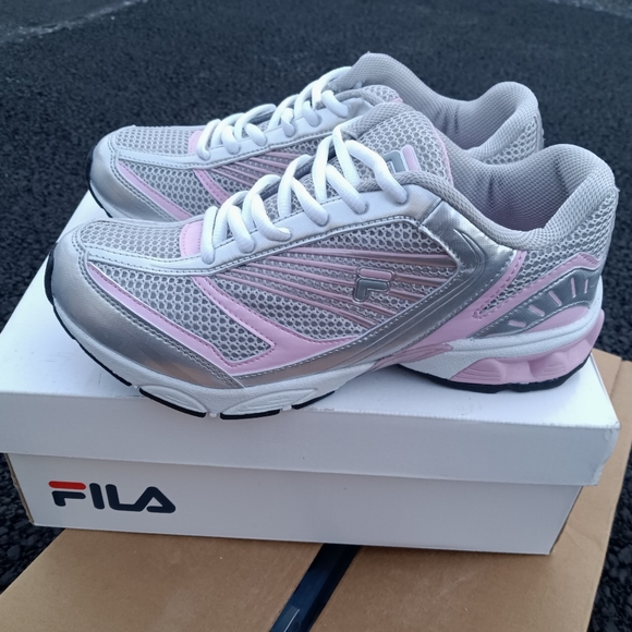 🆕Fila | Run Blaster 2 Athletic Sneakers Size 6 Youth Women's 8 - Picture 5 of 15